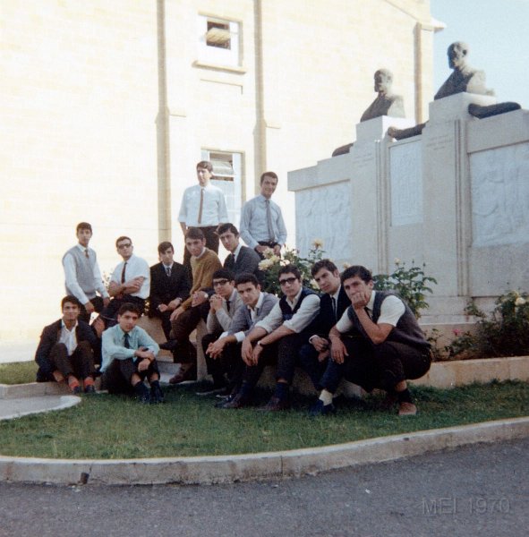 class photo 1 (2).jpg