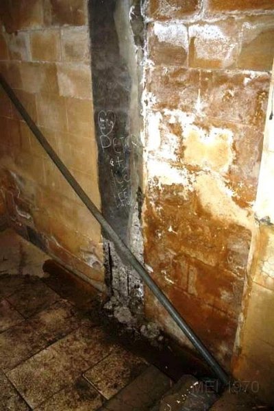 MELKONIAN TBROTSIN VIJAGEH AHRELI EH.jpg