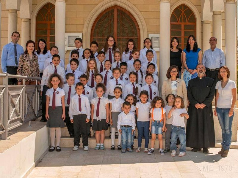 Nareg school Limassol students 2013-2014.jpg