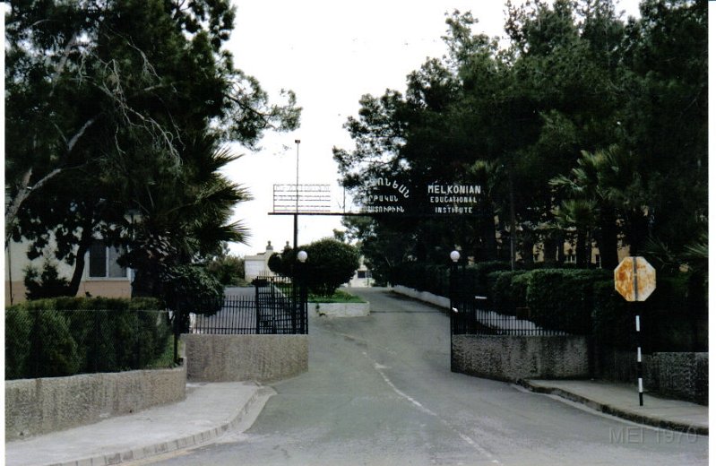 EntranceGate.jpg - LEAD Technologies Inc. V1.01